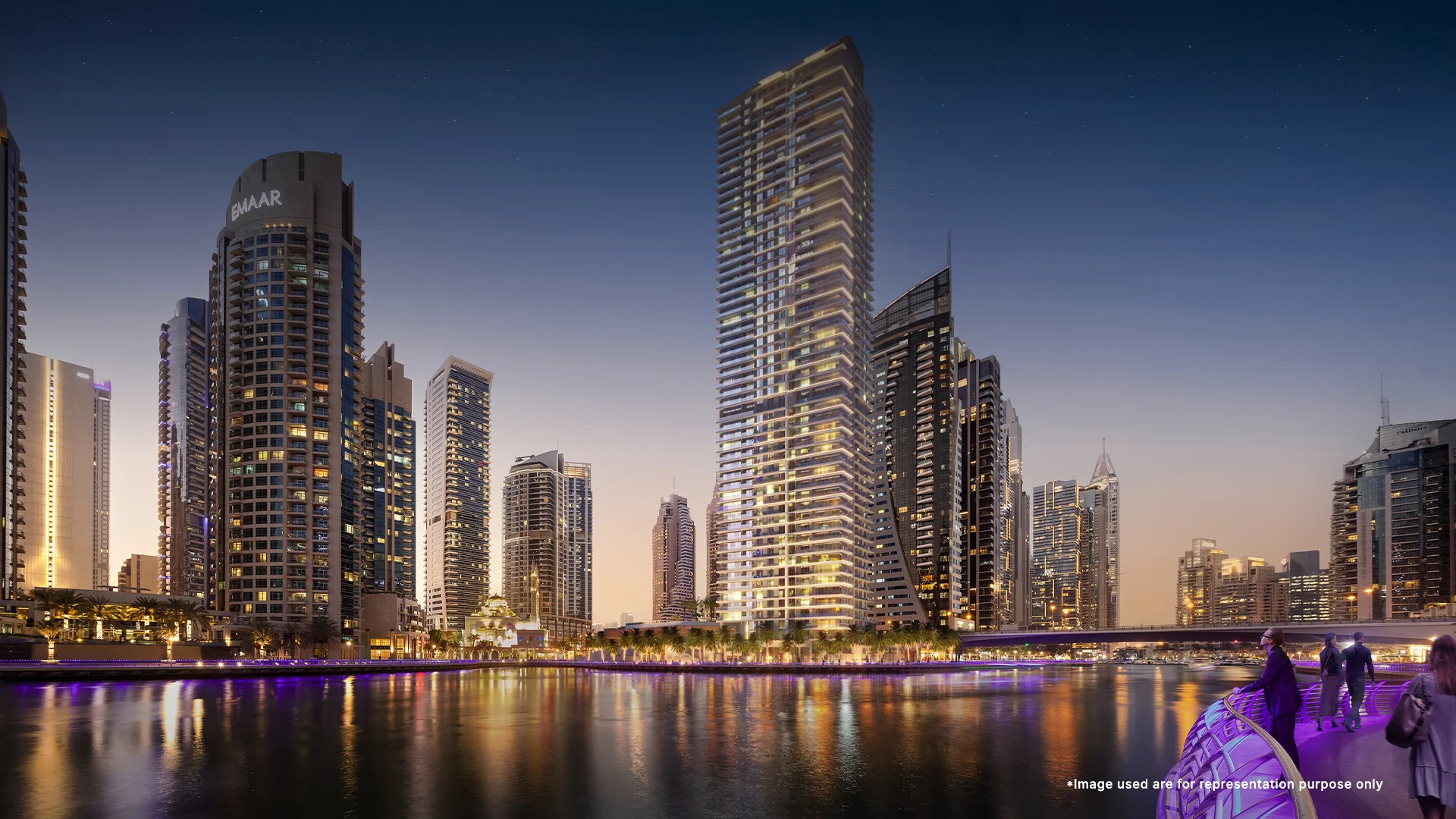 Luxurious 5-bedroom apartments at Emaar Marina Shores, Dubai Marina with stunning waterfront views